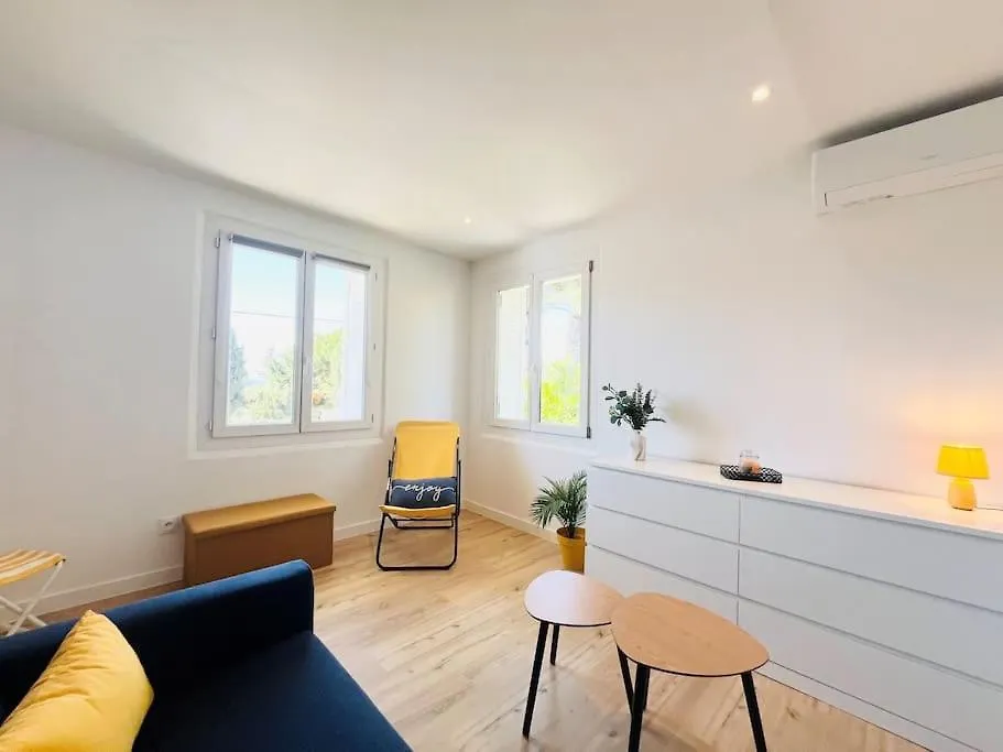 Cosy Appartement Vue Mer, Clim, Place De Parking Sanary-sur-Mer